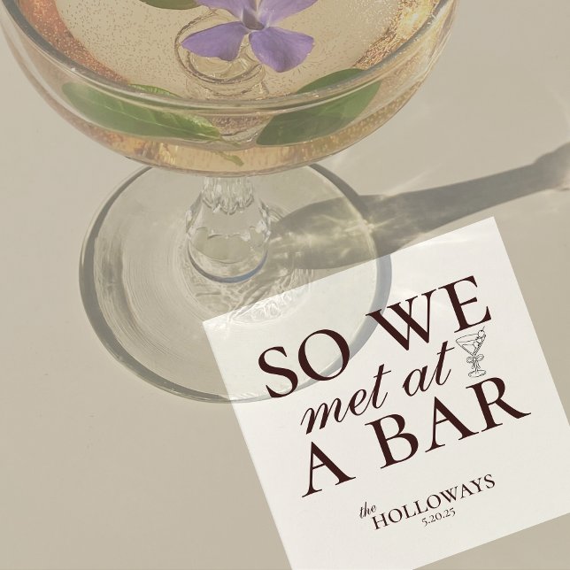 Guardanapo De Papel Casamento Moderno com Hora do Coquetel Marrom (Modern Elegant Mousse Brown Wedding Suite Theme with options to personalize for your special day.)