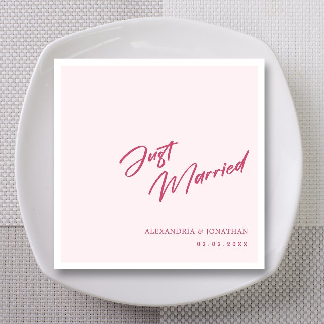 Guardanapo De Papel Casamento Personalizado do Recem casados Vermelho  (Personalized 'Just Married' Pink Script Wedding Napkins)
