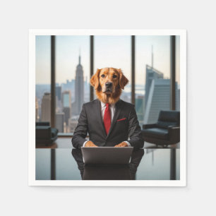 Guardanapo De Papel CEO do ouro Retriever em um escritório moderno de