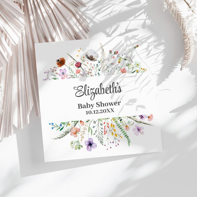 Guardanapo De Papel Chá de fraldas de Prados de Flores Selvagem (Watercolor Wildflower Meadow Baby Shower Napkins on a sunny white table.)