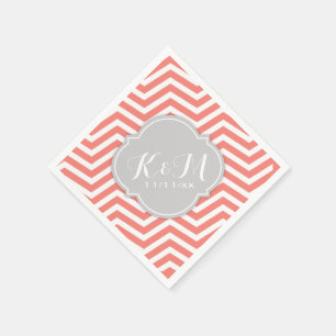 Guardanapo De Papel Chevron cor-de-rosa e branco coral com monograma