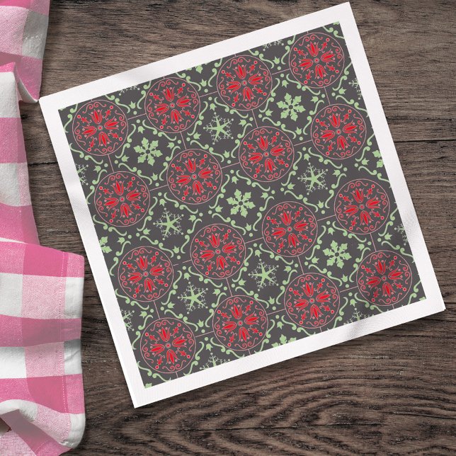 Guardanapo De Papel Cinza Nórdica Floco de neve Russo de inverno (Charcoal gray Christmas snowflake pattern with red and sage accents.)