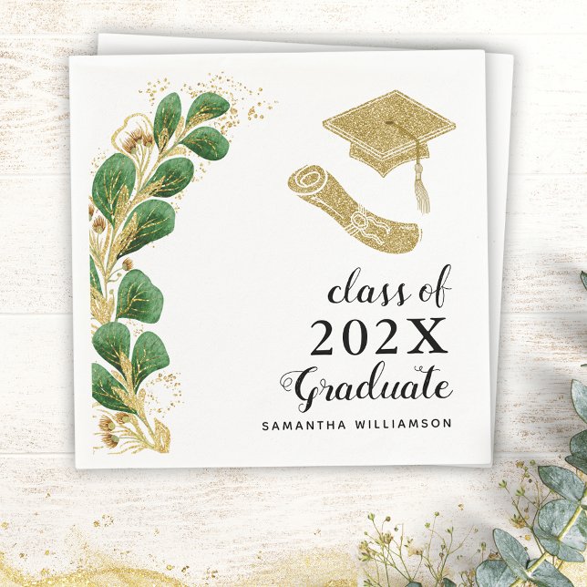 Guardanapo De Papel Classe Elegante de Verde de 2025 (Custom Elegant Graduation Napkins with Greenery, Grad's Cap and Diploma Illustrations)
