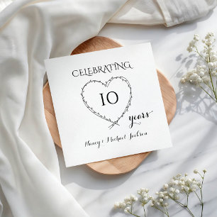 Guardanapo De Papel Comemorando 10 Anos de Aniversário com Coroa de Fl