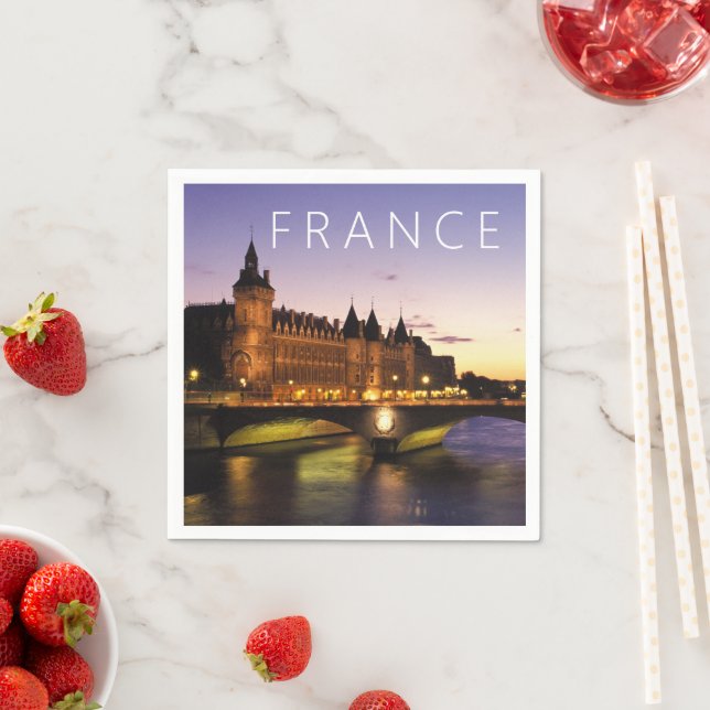 Guardanapo De Papel Congresso no Rio Sena | Paris, França (Insitu)