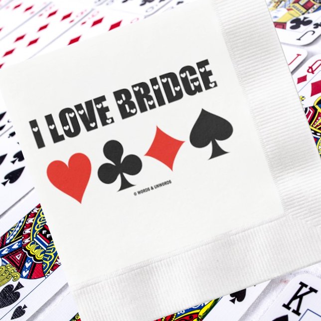 Guardanapo De Papel De Jantar Adoro Quatro Fatos De Cartas (Memorable paper napkin for any bridge-themed event. Napkin shows the 4 card suits & "I Love Bridge")