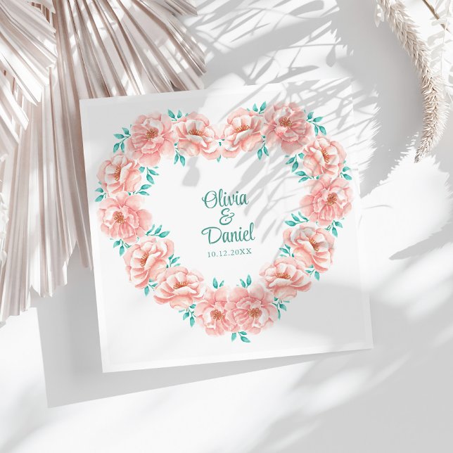 Guardanapo De Papel De Jantar Casamento Floral Peach e Turquoise (Peach and Turquoise Floral Wedding Paper Dinner Napkins on a sunny white table.)