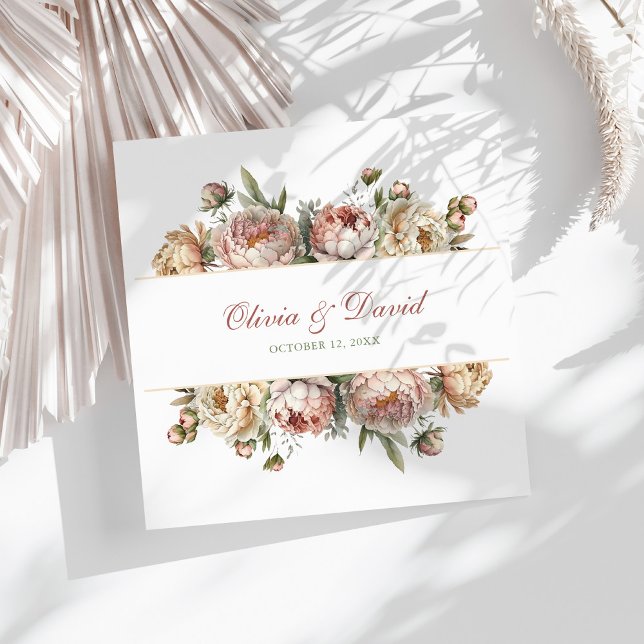 Guardanapo De Papel De Jantar Elegante Blush Peonies Casamento Napkins (Elegant Blush Peonies Wedding Napkins on a sunny white table.)