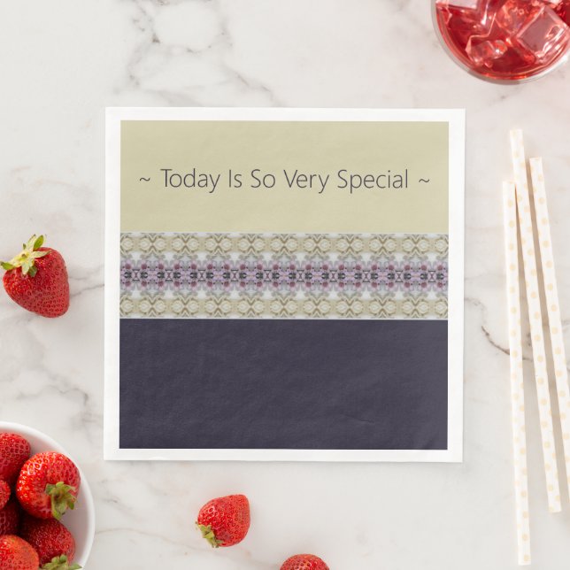 Guardanapo De Papel De Jantar Rosa Ameixa Bege Creme E Cinza (Insitu)