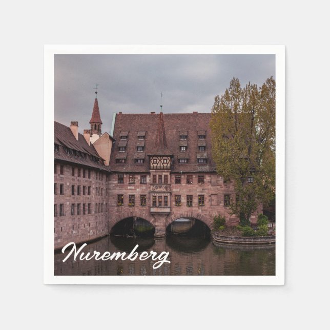 Guardanapo De Papel Edifício histórico ao pôr do sol em Nuremberga, Al (Frente)