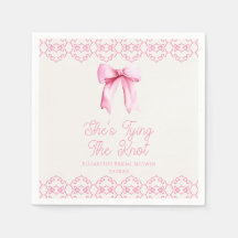 Ela Está Dando o Nó Rosa Arco Casamento