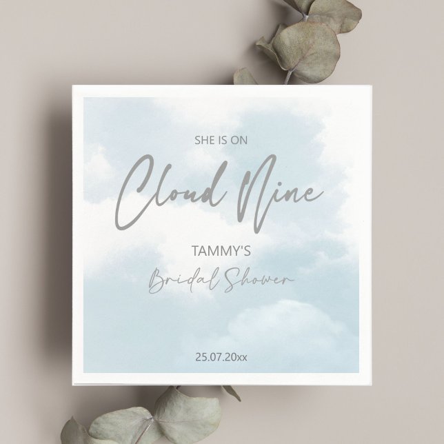Guardanapo De Papel Ela está no chuveiro de noiva cloud nine  (She is on cloud nine bridal shower tableware personalized template napkins cloud bridal shower)
