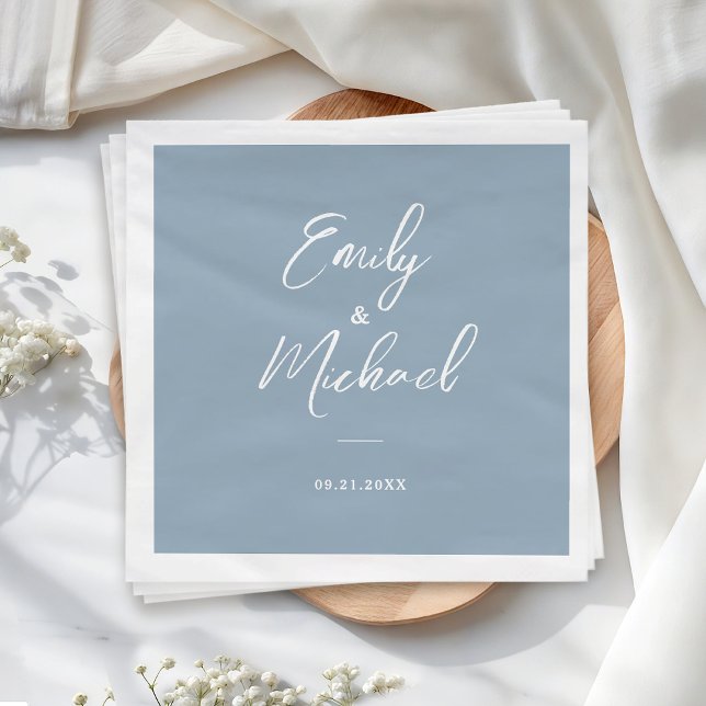 Guardanapo De Papel Elegant Dusty Blue Calligraphy Names Wedding (Elegant calligraphy script on a soft dusty blue background - the perfect touch for your special day)