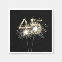 Estimuladores do Partido de 45 anos em preto