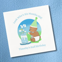 Feliz Meio Aniversário Bebê Urso com Bolo de Festa