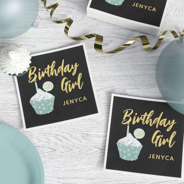 Guardanapo De Papel Festa de 50º aniversário do Cupcake Bonitão Napkin (Add your name and age to these cute cupcake party napkins)