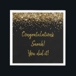 Guardanapo De Papel Festa de Formatura Personalizada Preta e Dourada<br><div class="desc">guardanapos personalizados para festa de formatura, guardanapo preto e dourado brilhante, guardanapos glitter para formatura, festa glitter dourado e preto, guardanapos para coquetel de formatura, ensino médio, ensino fundamental, formatura de bacharel, celebração de graduação em enfermagem, servilletas para festa de aniversário, guardanapo personalizado para festa de formatura</div>