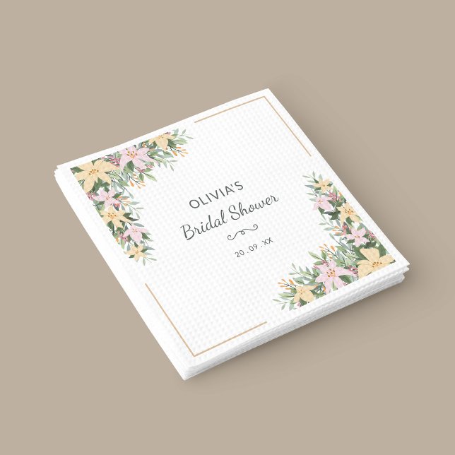 Guardanapo De Papel Floral Romantic Bridal Shower Napkin (Criador carregado)