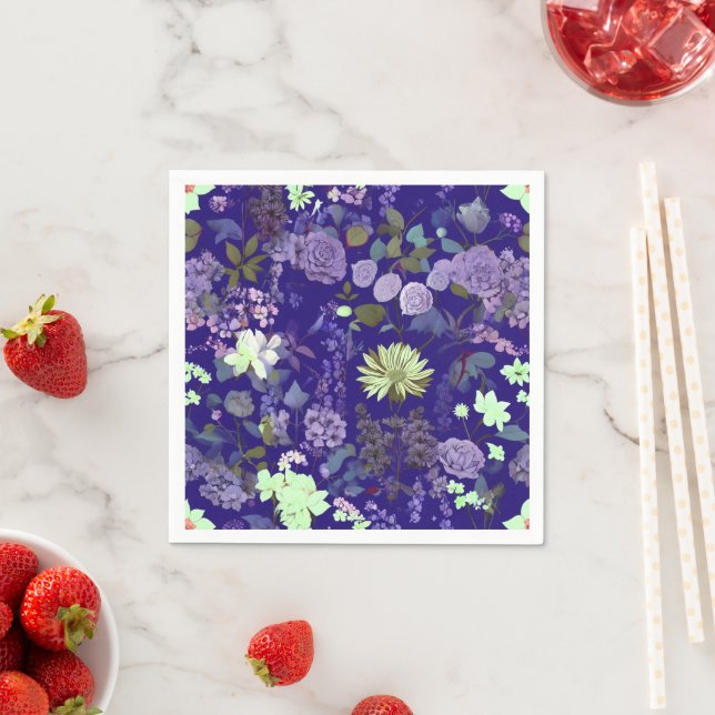 Guardanapo De Papel Flores com atmosfera elegante e misteriosa (Insitu)