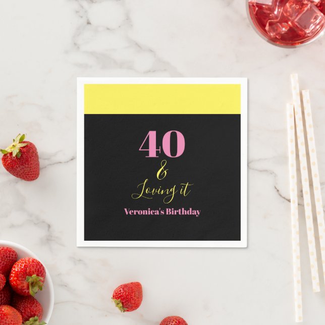 Guardanapo De Papel Forty and Loving It 40th Birthday Yellow Black (Insitu)