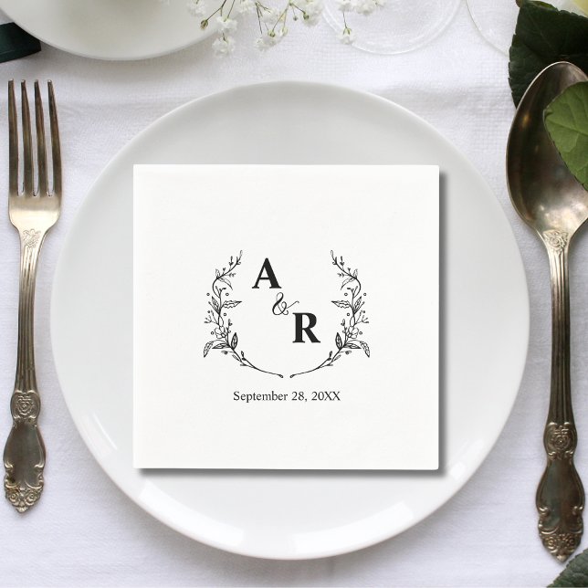 Guardanapo De Papel Inicial de casamento com grinalda floral rústica e (Elegant cute rustic floral wreath initials napkins add charming detail to your wedding table)