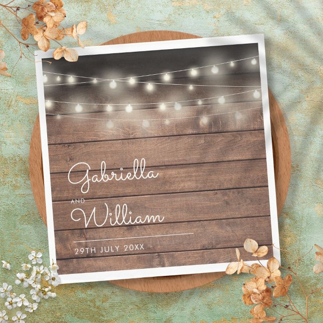 Guardanapo De Papel Luzes de Corda Rustico Celeiro Madeira Escrito Ele (String Lights Rustic Barn Wood Elegant Script Napkins)