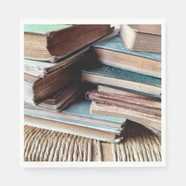 Guardanapo De Papel Muitos livros sobre uma cadeira antiga