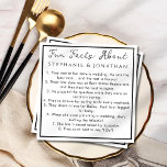 Guardanapo De Papel Nomes de Casais de Fatos Simples Modernos<br><div class="desc">Um simples e moderno guardanapo de casais "Fatos Divertidos". Perfeito para chás de panela ou casamentos. Esta é uma maneira excelente de dar aos seus convidados uma espreitadela sobre o casal e fazer dele um casamento ou decoração de chá de panela divertido. Apresentando a fonte do script junto com a...</div>