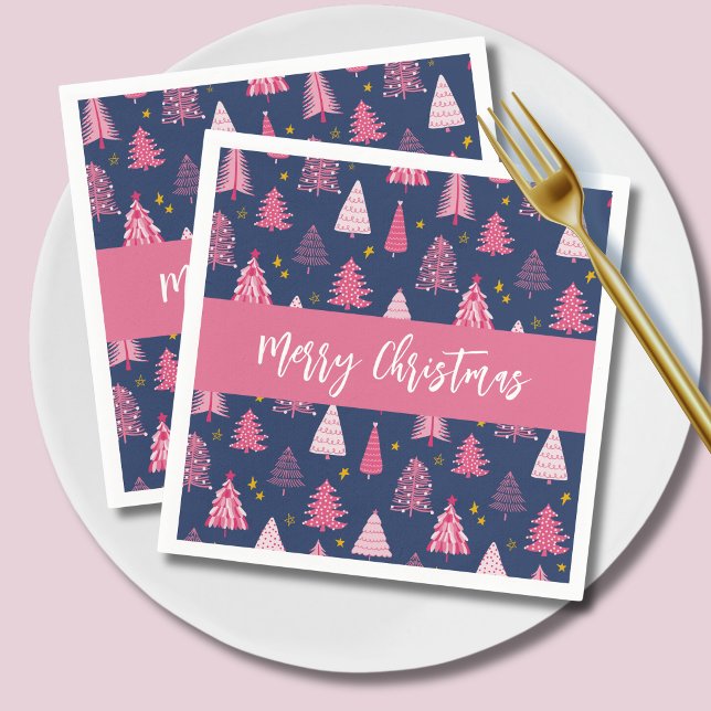 Guardanapo De Papel Padrão de árvore de Natal azul rosa (Pink Christmas tree Merrcy Christmas Holiday Paper napkins on navy blue)