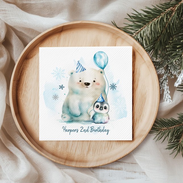Guardanapo De Papel Pinguim e Urso Polar Aniversário de inverno (Get ready to turn up the coolness at your little cub's winter birthday party with this design.)