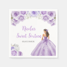 Princesa Floral com Vestido Roxo Doce Dezesseis