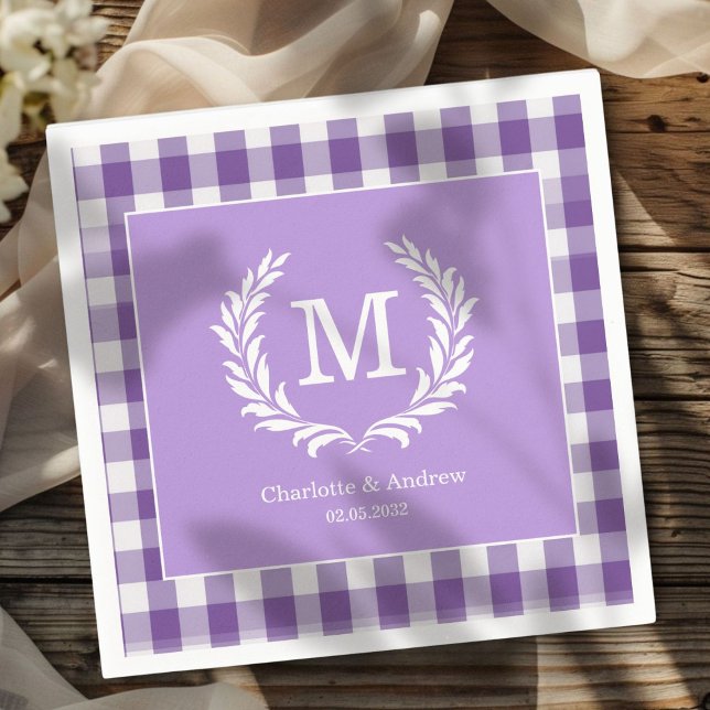 Guardanapo De Papel Púrpura Gingham Monograma Crest Personalizado (Purple Gingham Monogram Crest Custom Napkins with your Monogram, names and Date.)