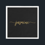 Guardanapo De Papel Rótulo Monograma Feminino Minimalista Simples Pret<br><div class="desc">Guardanapo de papel personalizado minimalista feminino simples e limpo com monograma preto e dourado. Este design apresenta seu primeiro nome em uma linda tipografia de assinatura com estilo de letra manuscrita com cauda ornamentada (ou caligrafia) sobre um fundo preto e dourado. São fáceis de personalizar. Ótimo para aniversário, casamento, festa...</div>