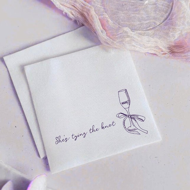 Guardanapo De Papel She’s Tying the Knot Elegant Bridal Shower  (Elegant lavender bridal shower napkins for a modern, romantic celebration.)