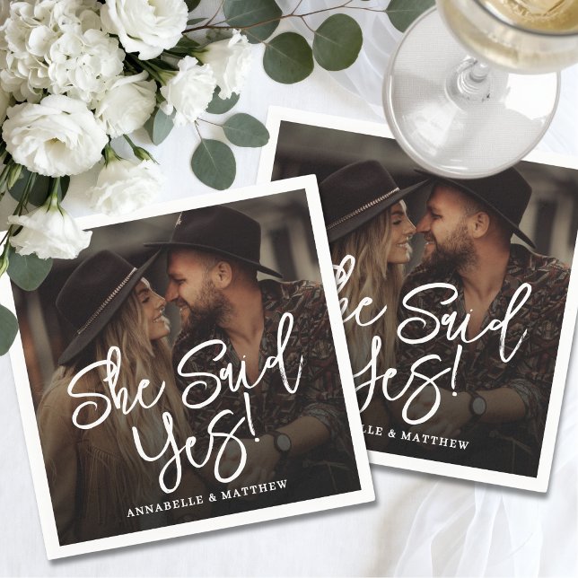 Guardanapo De Papel She Said Yes Engagement Photo Party (She Said Yes Engagement Photo Party Napkins)