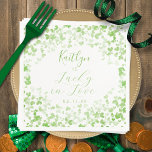 Guardanapo De Papel Sorte na Rua do Amor. Chá de panela do Dia de Patr<br><div class="desc">Celebre em estilo com estes elegantes e tenentes guardanapos de chá de panela. Esta design é fácil de personalizar com sua redação de eventos especiais e seus convidados ficarão entusiasmados quando eles virem esses fraldos fabulosos. Itens correspondentes podem ser encontrados na coleção.</div>