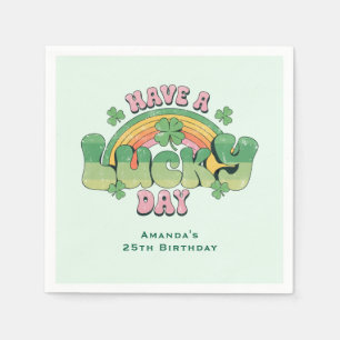 Guardanapo De Papel Tenha um aniversário de tipografia retrógrada para