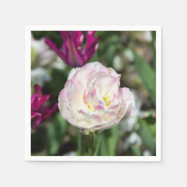 Guardanapo De Papel Tulipas cor-de-rosa brilhantes num dia ensolarado