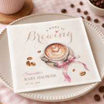 Um bebê está preparando café laço rosa chá de bebê