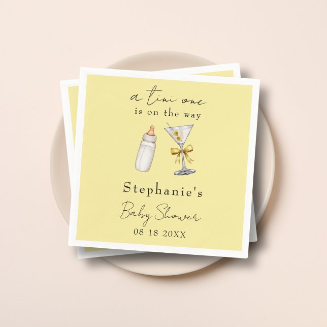 Guardanapo De Papel Um Tini No Caminho Chá de fraldas Amarelo Martini (Criador carregado)