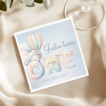 Urso de pelúcia em balão de ar quente no 1º aniver