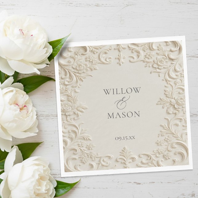 Guardanapos de casamento florais com relevo em mar (Ivory Embossed Scroll Floral Paper Wedding Napkins)