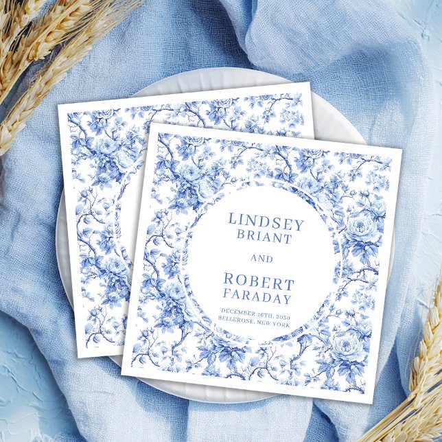 Guardanapos de casamento personalizados Chic Deep  (Chic Deep Blue Toile Roses Custom Wedding Napkins

)