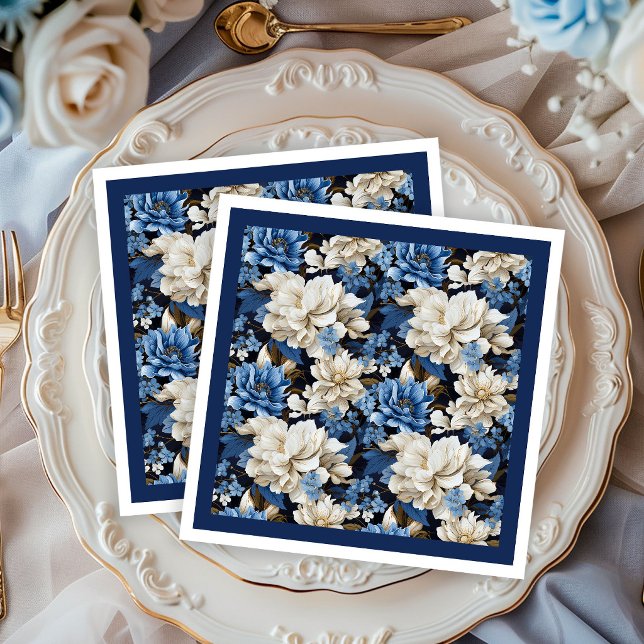 Guardanapos de festa elegantes com flores azuis na (Trendy Navy Blue Floral Stylish Party Napkins)