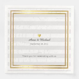 guardanapos jantados elegantes com listras pálidas