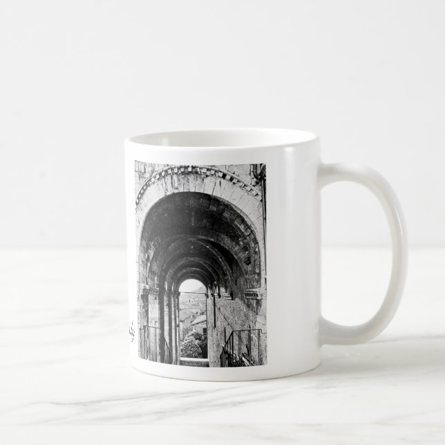 Gubbio, caneca de Italia (Direita)