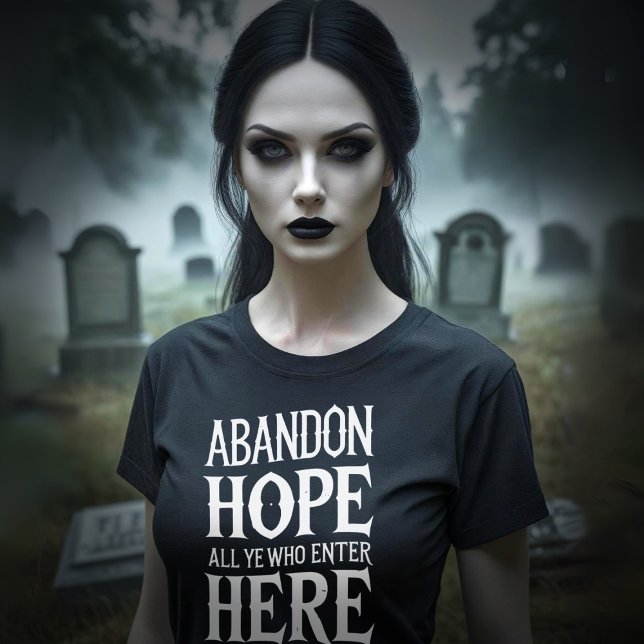 Halloween Abandona Camisa Tripla Da Hope De Citaçã (Happy Halloween! Fun tee to wear anytime you feel hopeless)