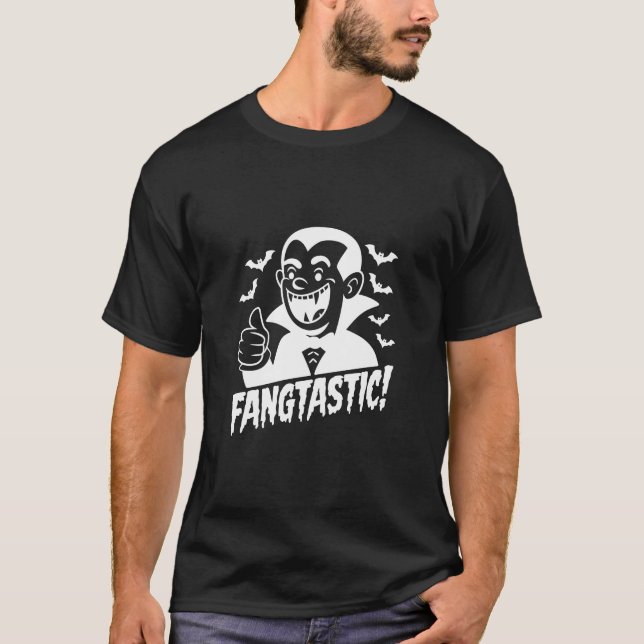 Halloween Um Vampiro Kawaii Fangtastic! Camisa T (Frente)