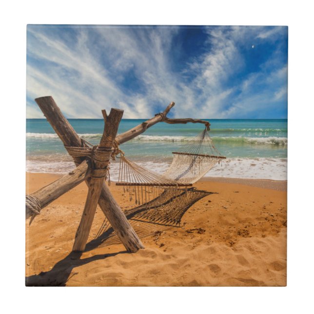 Hammock em uma estância de Verão tropical | (Frente)