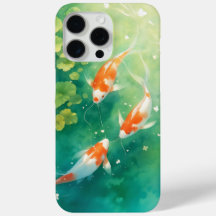 Harmonia dos Peixes Koi no Lago